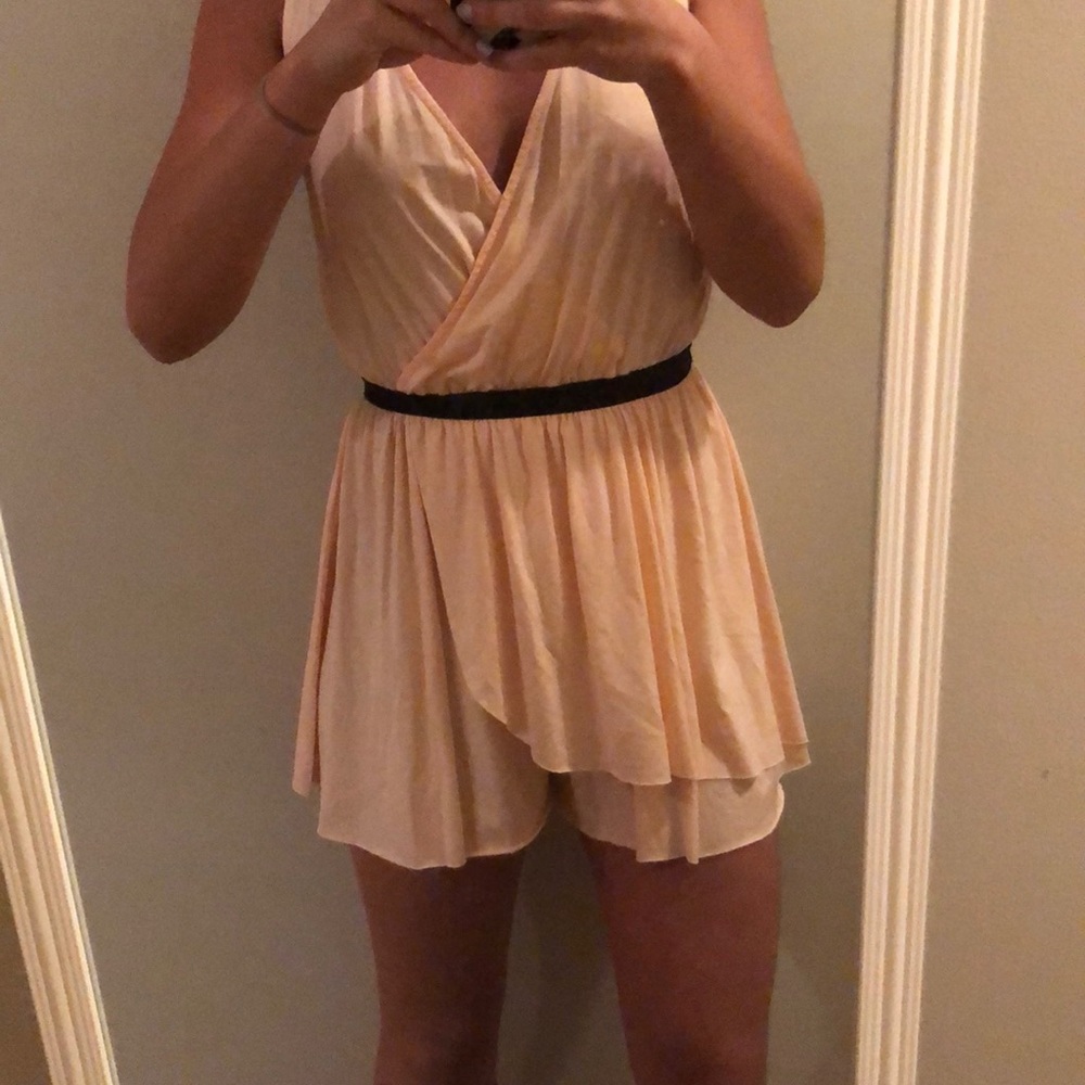 Pink romper - Picture 3 of 8